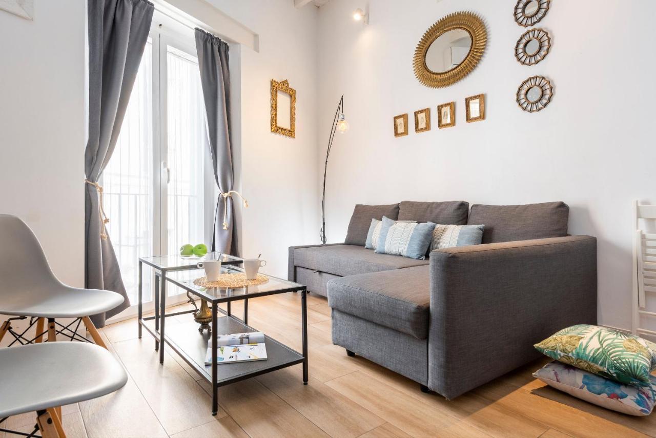 Hsh Suites Santa Catalina Sevilla Bagian luar foto