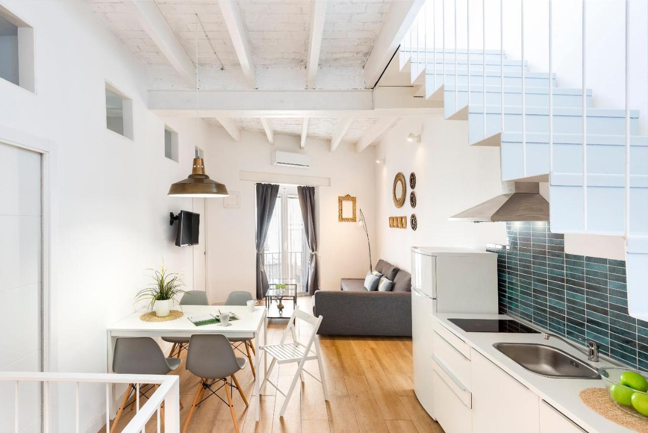 Hsh Suites Santa Catalina Sevilla Bagian luar foto