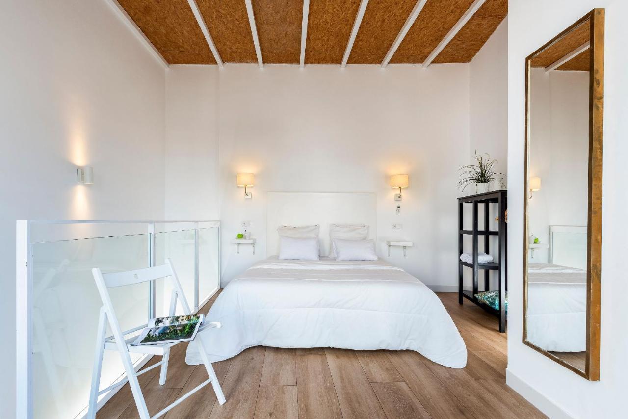 Hsh Suites Santa Catalina Sevilla Bagian luar foto